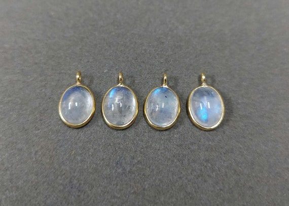 Moonstone Jewelry Different Types Of Moonstones 18k Gold Rainbow