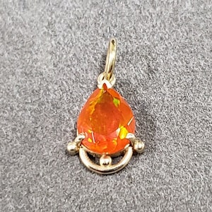 14k Gold Natural Orange Ethiopian Opal Pendant, Necklace Findings, Orange Fire Opal, Opal Jewelry, Dainty Pendant, Prong Setting