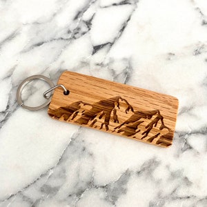 Mountain Engraved Oak Wood Keychain: Rustic Key Accent