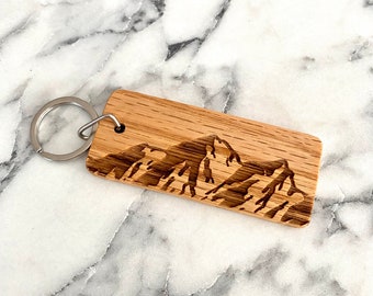 Mountain Engraved Wood Keychain - Oak Laser Engraved Keychain