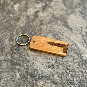 Lighthouse Engraved Oak Keychain - Custom Wood Keyring