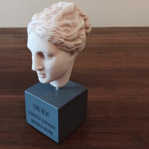 Health Roman Sculpture, Classicism Greek Statue of Hygeia, Οffice Décor