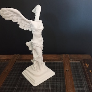 Winged Victory Replica, Interior Decorating, Nike of Samothrace