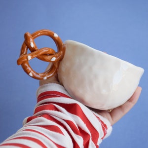 Pretzel coffee mug