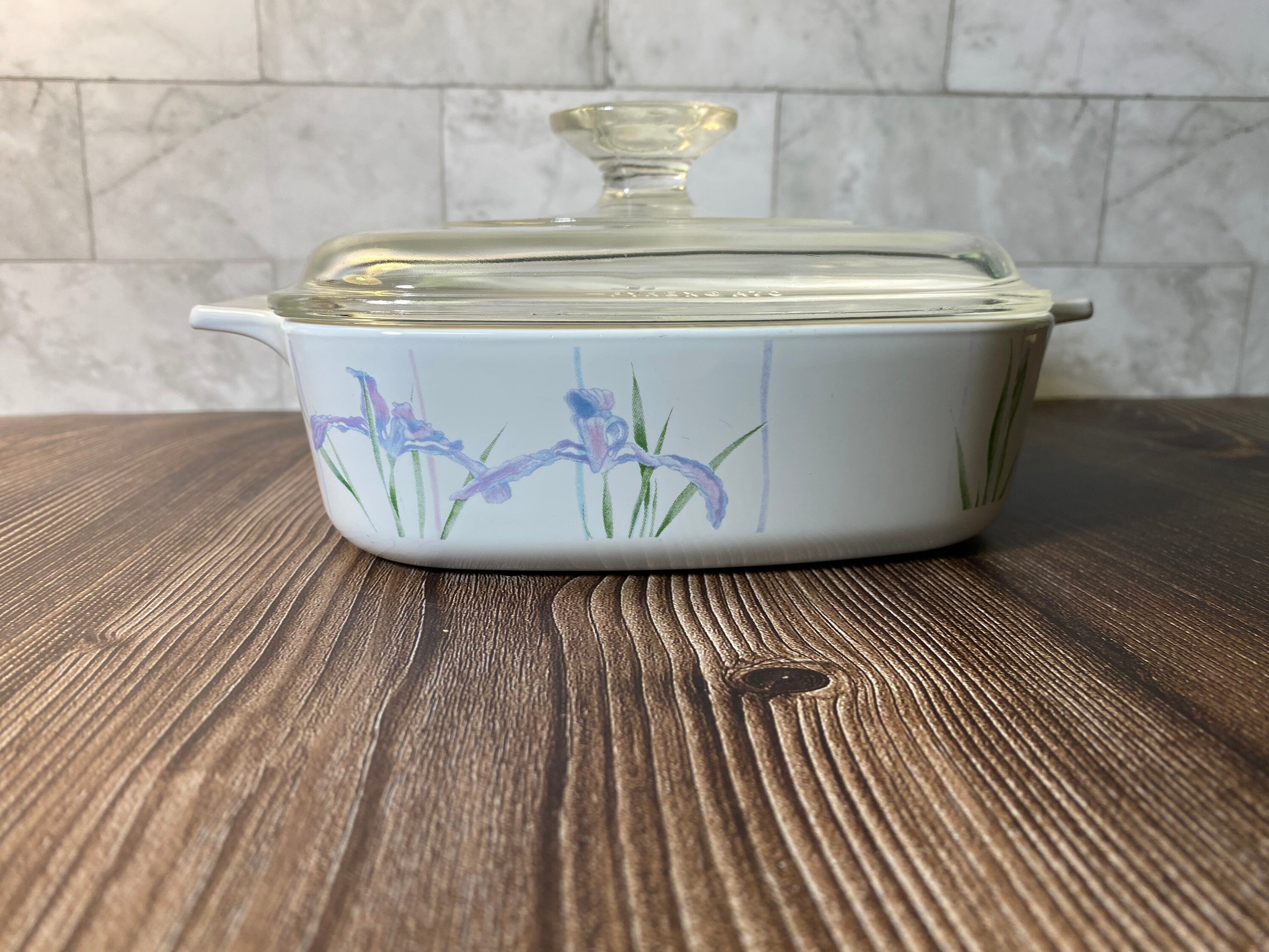 1 qt Corning Ware Shadow Iris A-1-B Casserole Baking Dish with Lid 1 qt Corning Ware Shadow Iris A-1-B Casserole Baking Dish with Lid