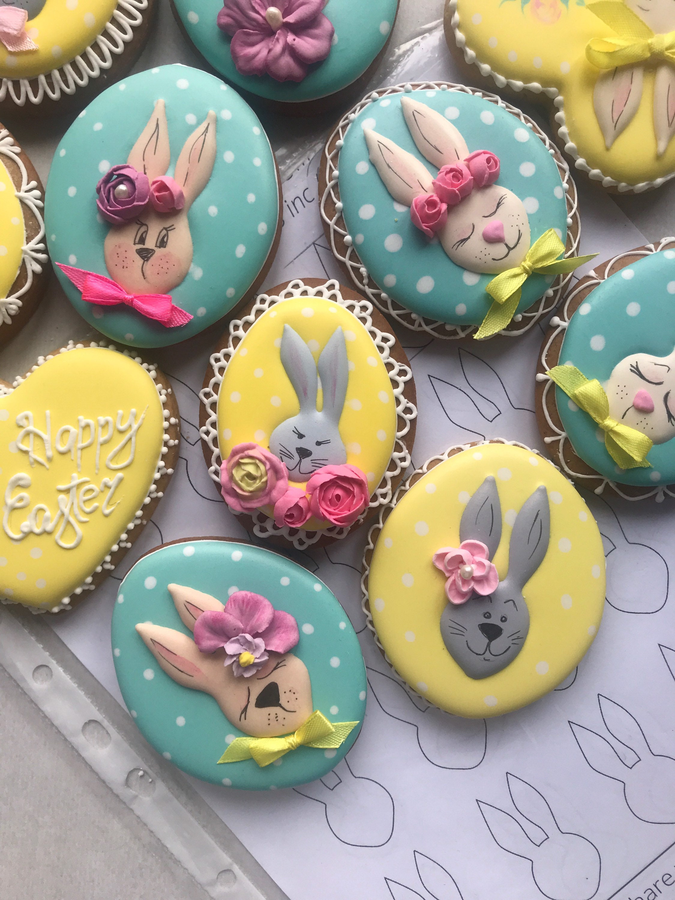 Bunny Icing Transfer Sheet (2 Rabbits, 6 Sizes), Easter Rabbit Royal ...