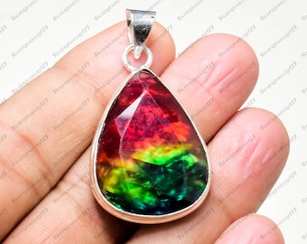 ハンドメイドアンモライトペンダント | 925スターリングシルバー レインボーファイア ジェムストーンジュエリー