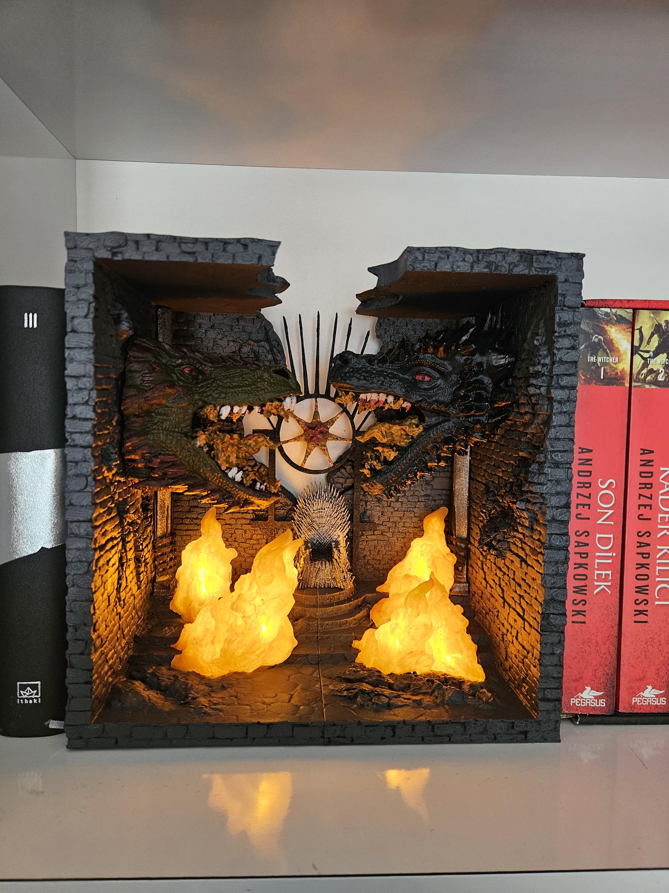 Game of Thrones Bookend The Iron Throne The Noble Collection Swords Chair ASoIaF