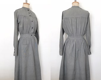 vintage années 1950 / 1960 Uniforme d’infirmière suédoise / Robe de travail des années 50