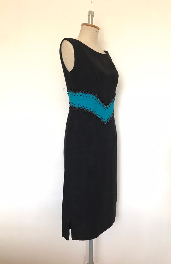 Vintage 1950s Wiggle Dress Beaded / 50s Linen Dre… - image 3