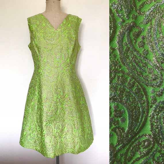 Vintage 1960s Neon Green Gold Paisley Brocade Lur… - image 1