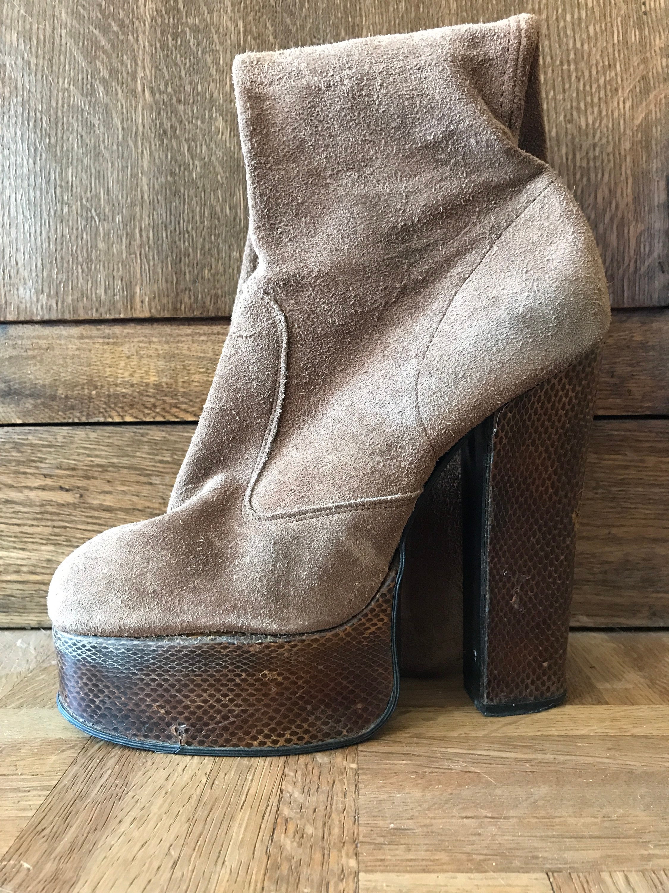 brown platform boots 70s