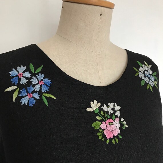 Vintage 1950s / 1960s Black Embroidered Dress / W… - image 6