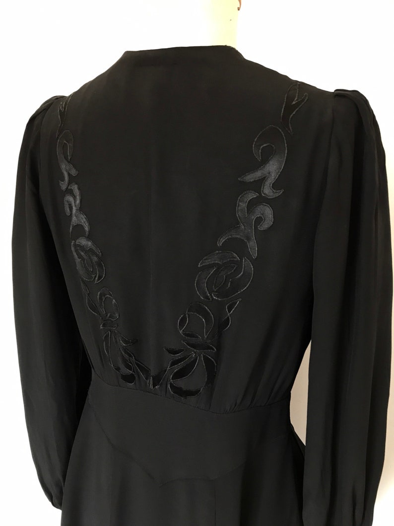 Vintage 1930s / 1940s Dress / Satin Crepe Dress Embroidered Beaded - Etsy