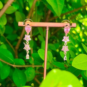 Elegant baby pink floral dangly drop earrings, Regal royalcore whimsical angelic stud earrings, Ethereal fairycore fairy coquette earrings