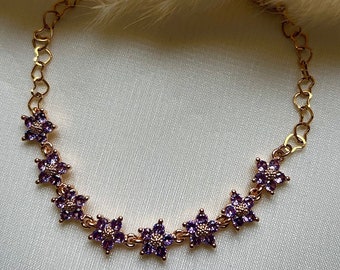Bracelet fleur violette, pendentif floral lavande angélique, bracelet d'amitié assorti, joli bracelet coquette lilas, breloque guirlande violette