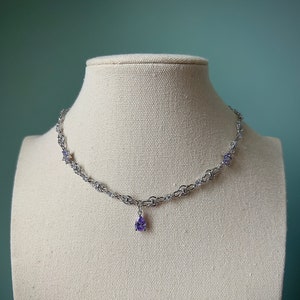 Intricate silver chain with purple flower & teardrop detailing choker necklace, Kawaii dainty coquette jewelry, Delicate fairycore necklace