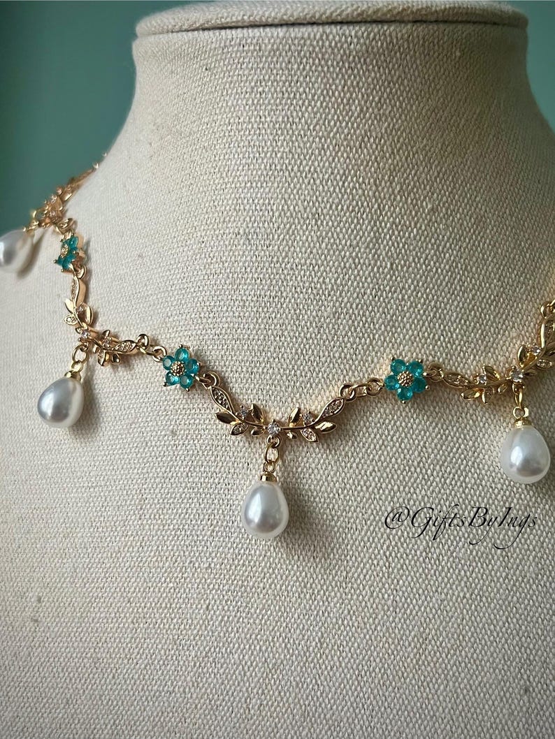Purple flower and pearl choker necklace, Elegant regal wedding gold bridal jewelry set, Renaissance regency fantasy fairycore princess gifts image 11