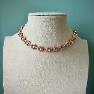 Beautiful baby pink choker necklace, Elegant classy regency royalty bridal jewelry set, Ethereal whimsical coquette princess rosey necklace