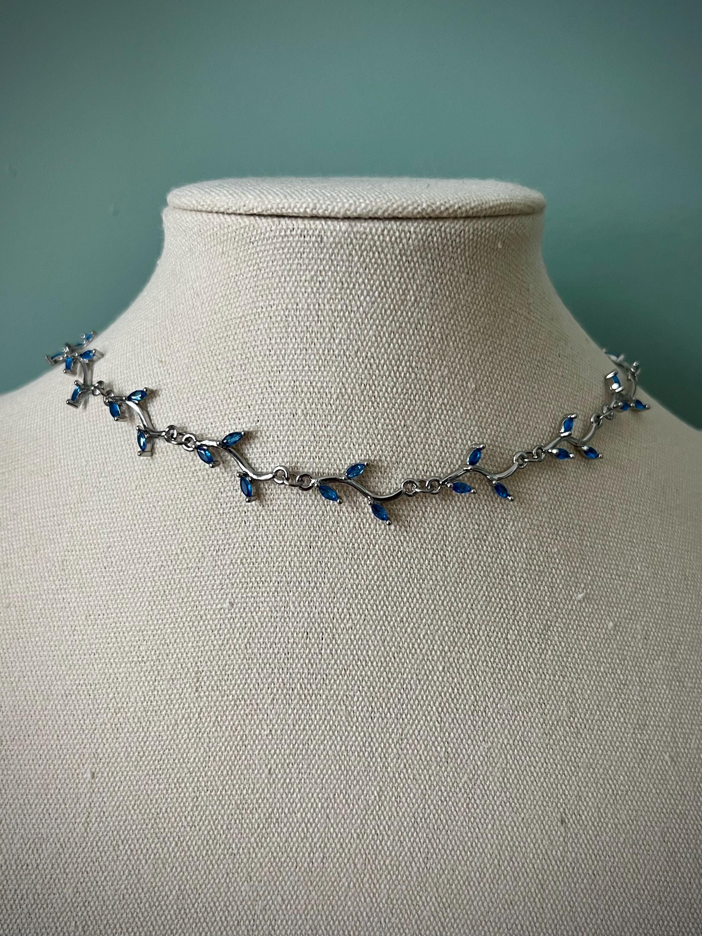 Delicate Silver Green Leafy Vine Choker Necklace, Simple  display picture 1