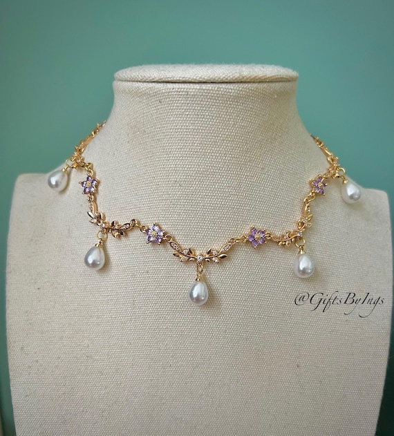 Purple flower and pearl choker necklace, Elegant regal wedding gold bridal jewelry set, Renaissance regency fantasy fairycore princess gifts