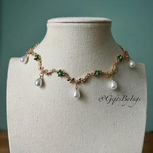 Purple flower and pearl choker necklace, Elegant regal wedding gold bridal jewelry set, Renaissance regency fantasy fairycore princess gifts image 9