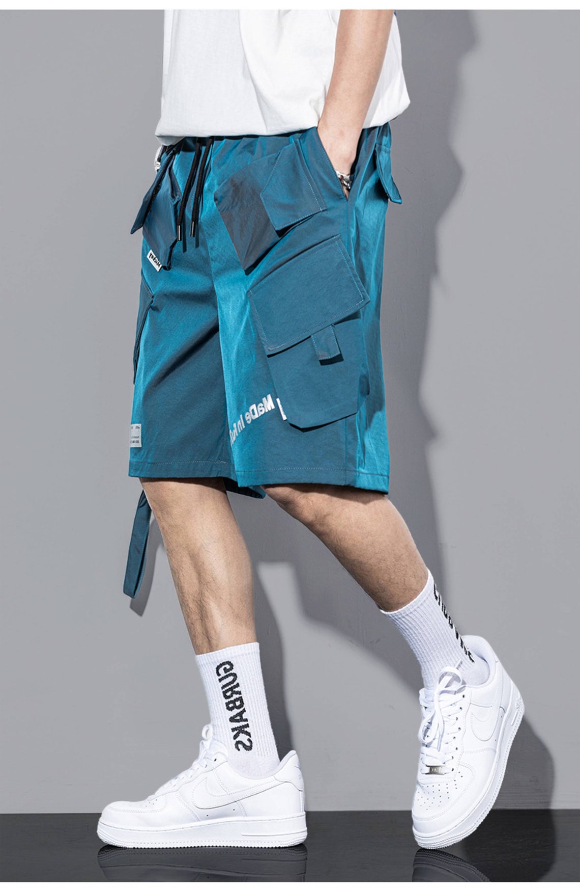 techwear cargo