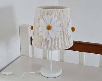 dasies flowers lamp, night lamp girl bedroom, small light girl nursery, floral standing lamp, table lamp flowers