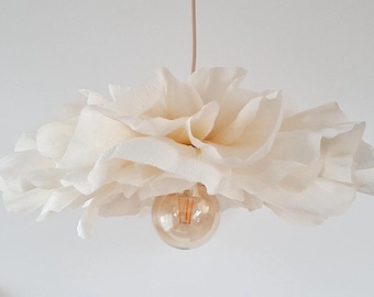 Handgemaakte crèmekleurige bloem hanglamp, diameter 50 cm, ecrupapieren plafondlamp, boho bloemenverlichting