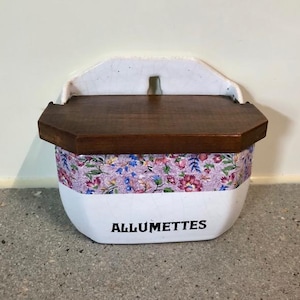Vintage French Allumettes Box