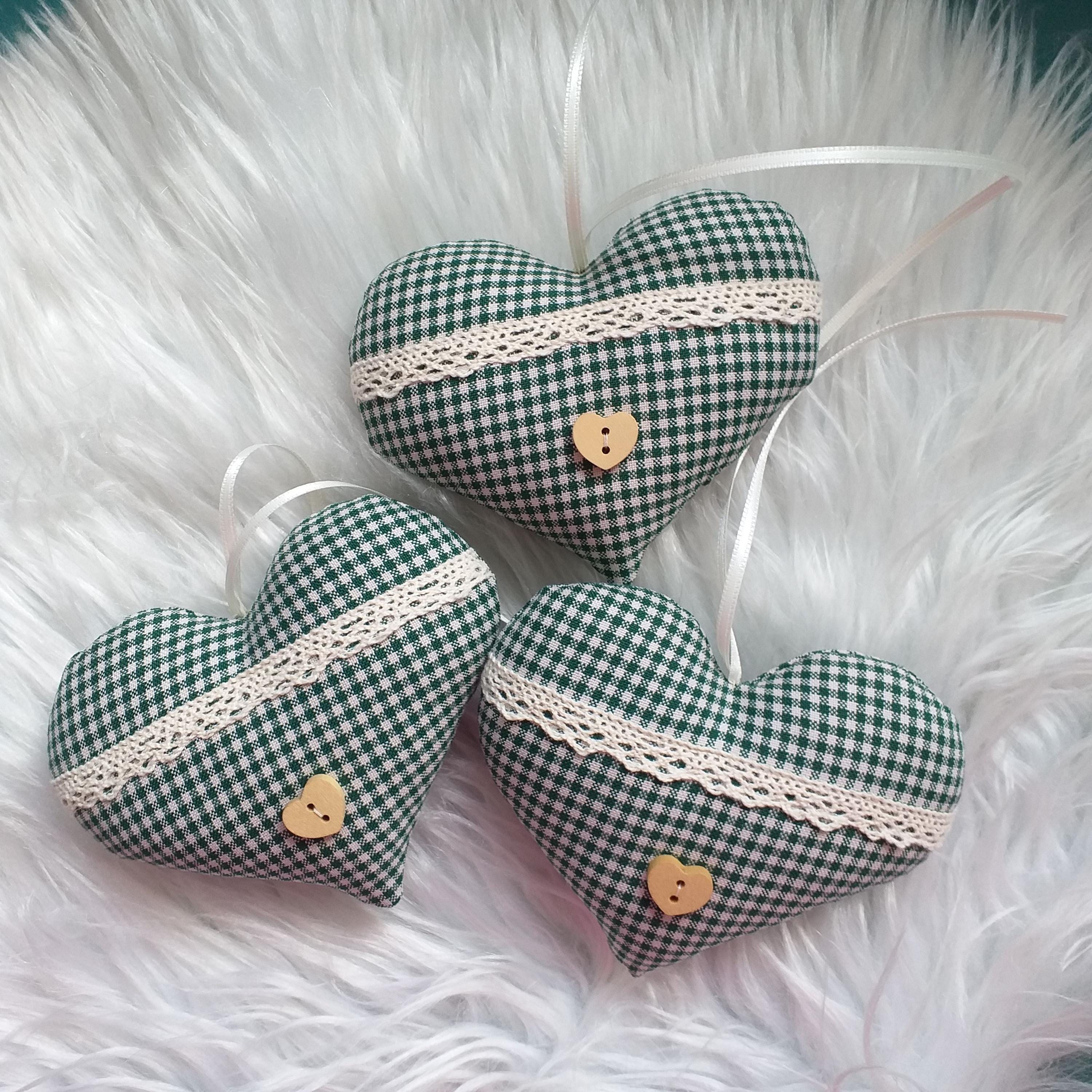 Herz aus stoff genäht