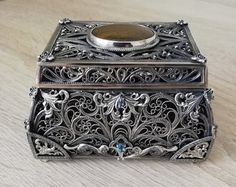Tibetan Silver Jewelry Box Tibetan Silver Box Jewelry Box 19th Filigree Jewelry Box Antique Silver Box Tibetan Silver Jewelry Box