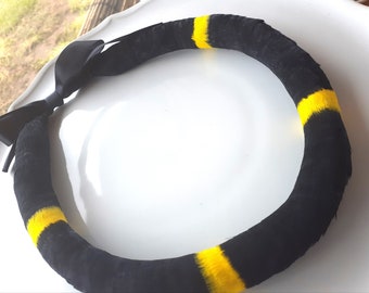 Black and Yellow Lei Hulu Kamoe, Custom Graduation Lei, Lei Po'o