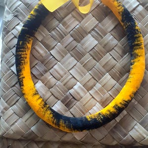 Leihulu kamoe second no.4（yellow） Lei Hulu Kamoe - Etsy