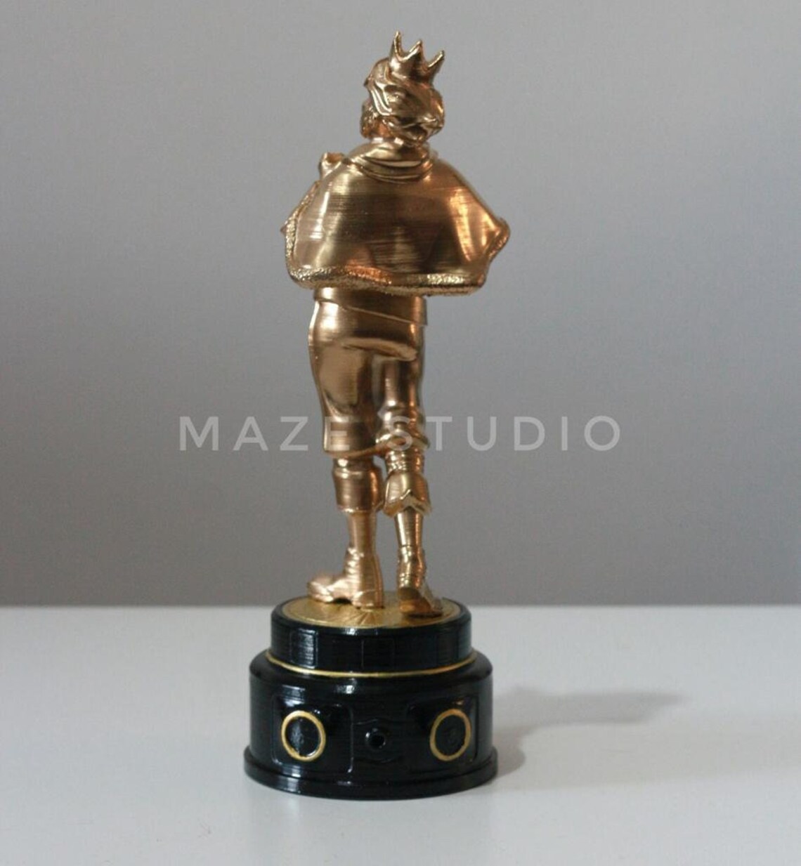Apex Legends Mirage Heirloom Mirage Statue | Etsy