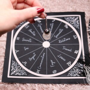 Wahrsagematte, astrologische Häuser für Runen, Pendel, Zauberguss,