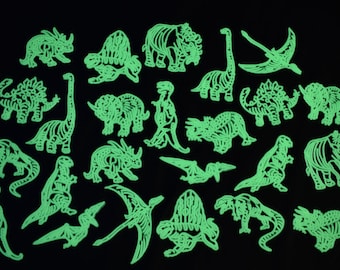 DirectGlow 24 Piece Glow in The Dark Dinosaurs Kids Luminous Wall Ceiling Decor