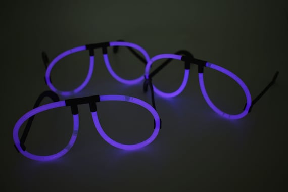 Purple Glow Stick Eyeglasses with Connectors Glow in The Dark - Etsy España