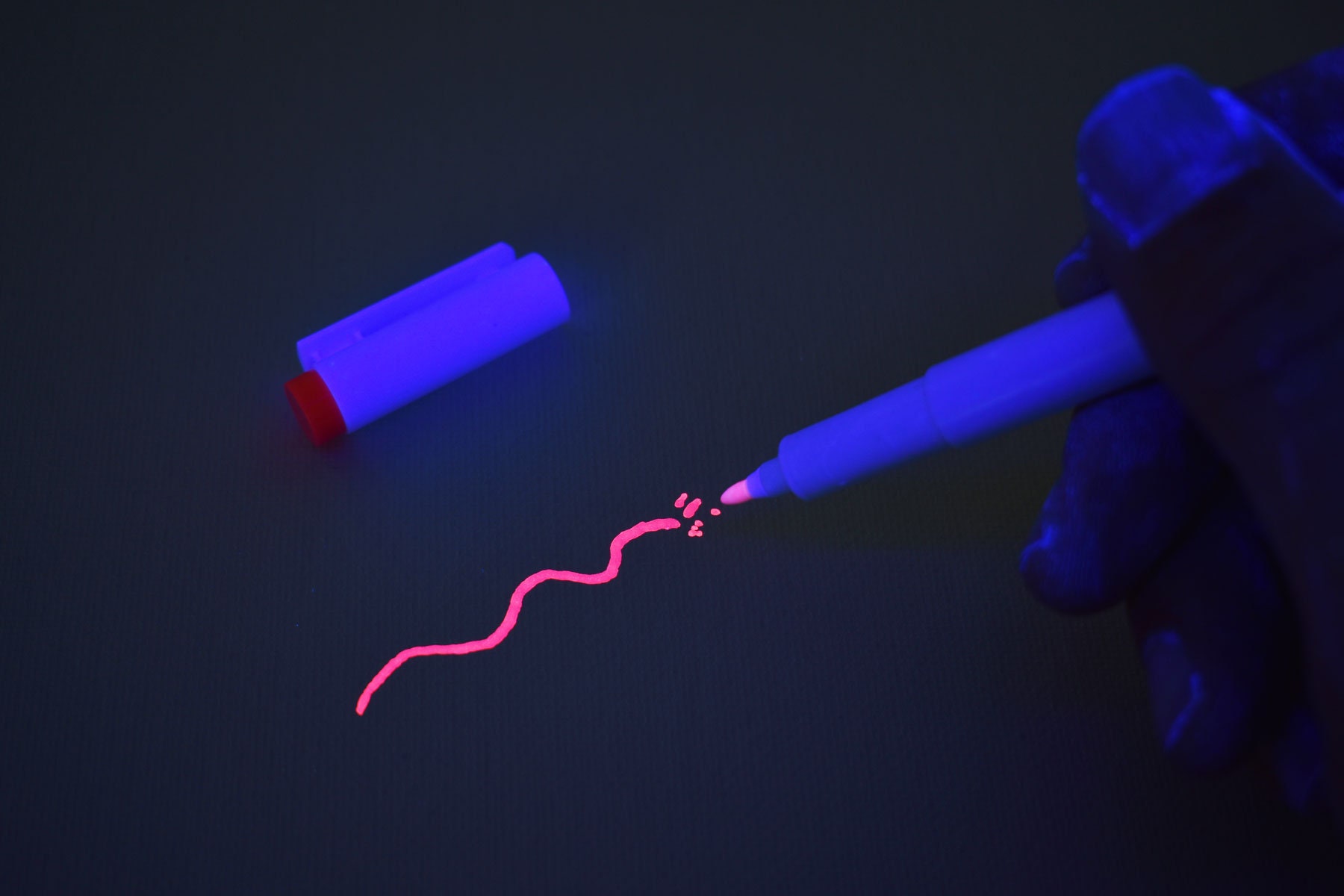 DirectGlow Invisible UV Blacklight Reactive Pen Ink Marker (Blue, 1 Marker)