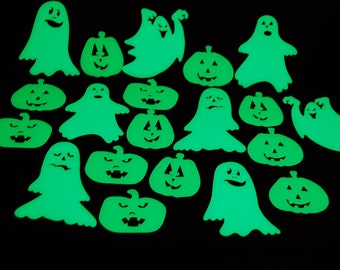Glow in the Dark Halloween Ghosts and Pumpkins Wall Ceiling Decor Halloween 20pc Set