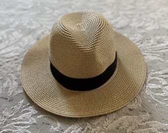 Straw Hat, Women's Hat, Boater Hat, Raffia Hat, Fashion Hat, Summer Hat, Beach Vacation Straw Hat, Crochet Hat, Panama Hat