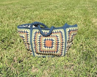 Häkeltasche, Oma Quadrat Tasche, Häkeltasche, Retro Tasche, süsse Tasche, Geschenk für sie