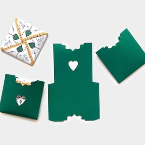 印刷可能なハートの四角い封筒テンプレート x ラブバレンタインパズル財布、Cricut/Silhouette 3 インチ (7.5 cm) 用の DIY 四角いカード封筒 svg/pdf