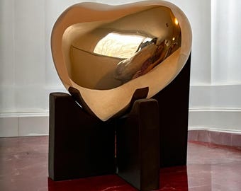 Small High Gloss Pet Keepsake Heart Cremation Urn | Memorial Urn for Ashes