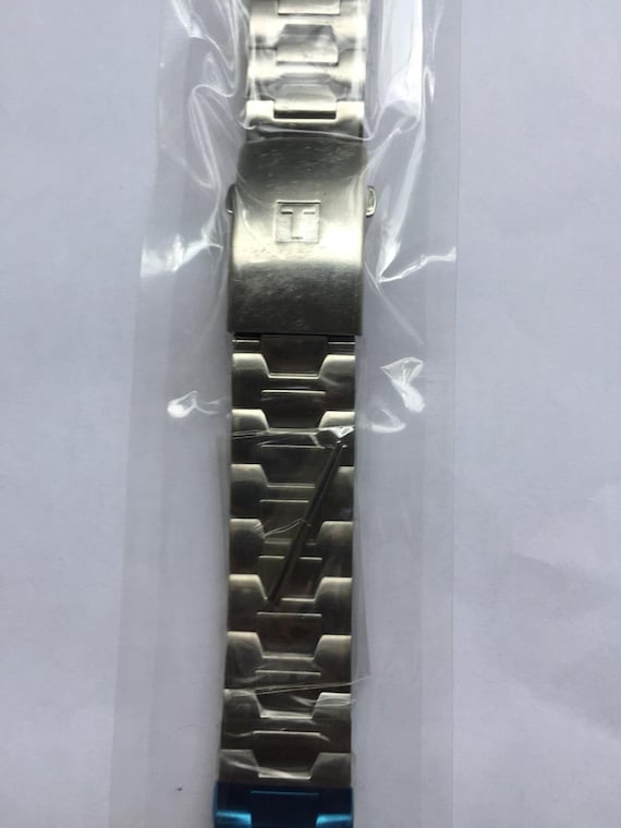 Tissot T-Touch II Titanium T0474204720701 Men's Watch – The Watch Factory ®