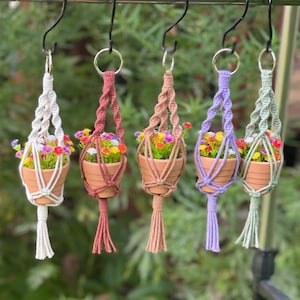 Mini Macrame Plant Hanger Keychain, Mini plant hanger, flower lover gift