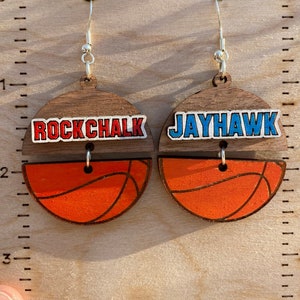 Pendientes colgantes de madera personalizables con forma de baloncesto, hipoalergénicos, sin plomo ni níquel, pendientes llamativos, pendientes deportivos, orgullo de equipo