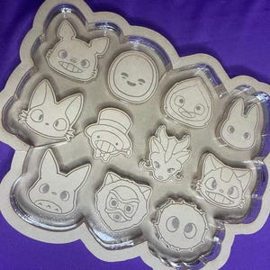 Studio Anime Grippie Mold