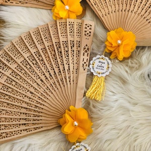 Personalized Wooden Fan，Customized Wedding Fans for Guests，Chinese Fans  Folding Fan for Women，Personalized Wedding Fans (Customized,100pcs)