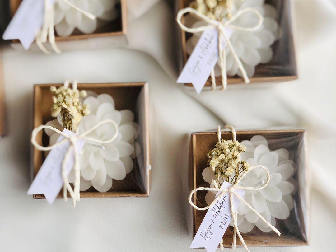 Wedding Candle Favor for Guest in Bulk, Customized Peoney Flower Favors ...